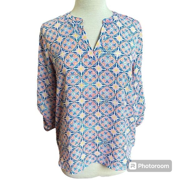 Pink Rose Size Medium Geo Floral 3/4 Sleeve Blouse Top Tunic Pink Blue Colorful - Picture 1 of 6